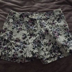 Flowered shorts